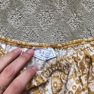 Free People Tops - White and Gold Crop Top Free People Tops - White and Gold Crop Top
